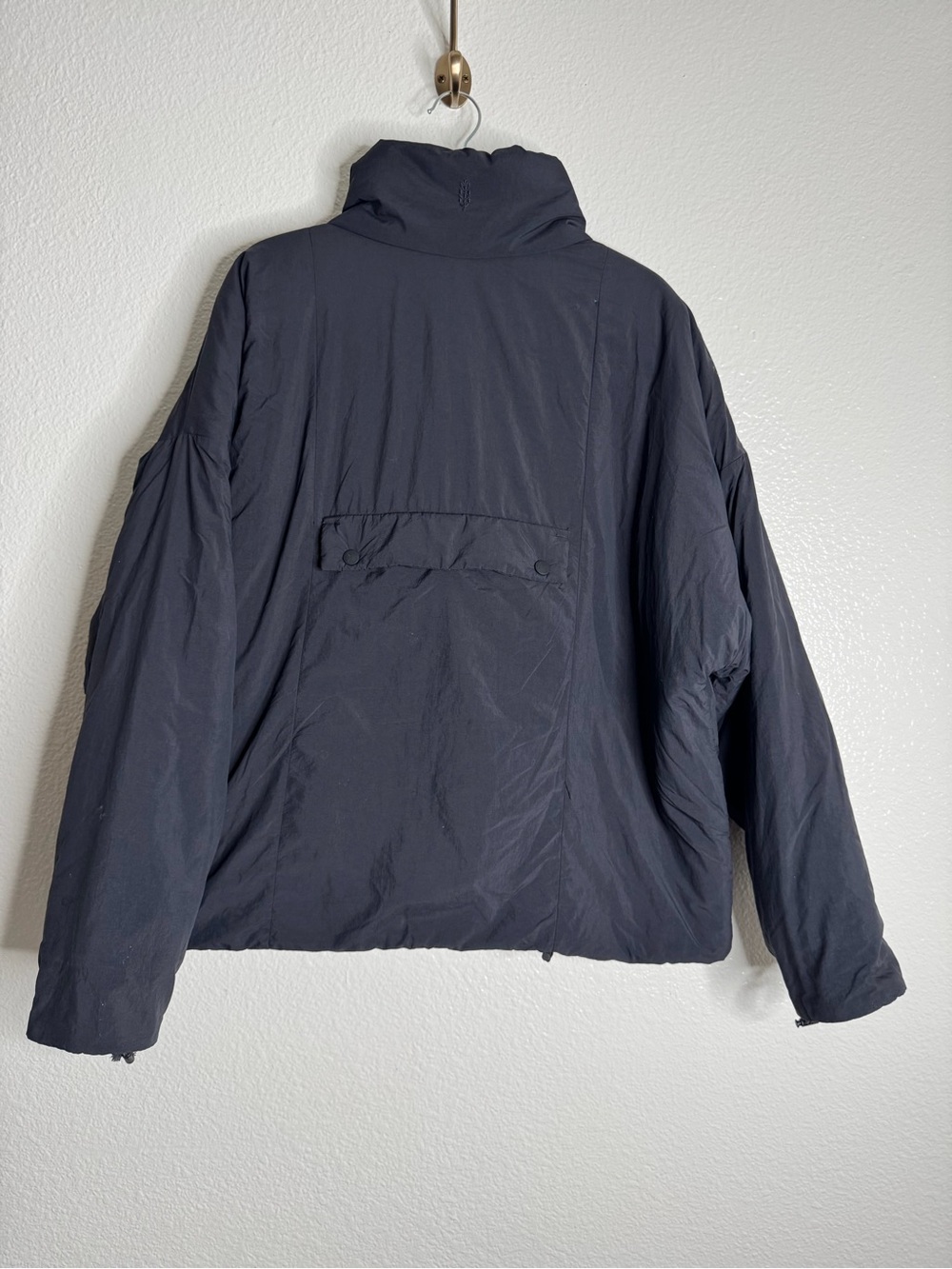 Free People FP Movement Duvet Bomber Puffer Jacket Black Size Large - Picture 5 of 7